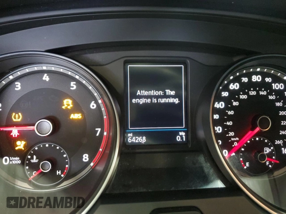 2018 Volkswagen Atlas SE with VIN 1V2CP2CA9JC599827, listed as a Copart auction lot 55695875 with 64,268 mi miles and Salvage title. Bid and sale history available at DreamBid. Image 9.