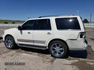 2008 Lincoln Navigator z VIN 5LMFU28558LJ18851, wystawiony jako Copart lot #54992975 z przebiegiem 72 871 mil mil oraz Szkody całkowita. Historia ofert i sprzedaży dostępna na DreamBid. Obrazek 2.