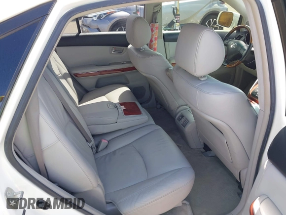 2007 Lexus RX 350 with VIN JTJGK31U870002338, listed as a IAAI auction lot 41755649 with 211,151 mi miles. Bid and sale history available at carsss.com. Image 8.