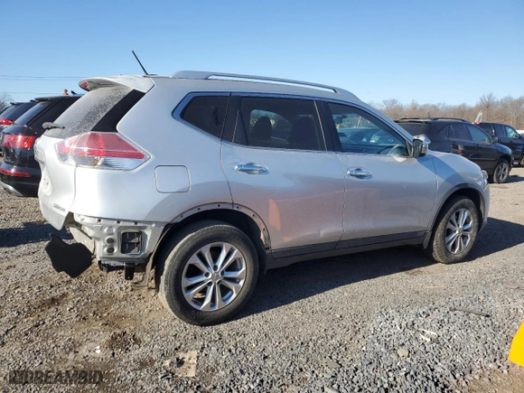2015 Nissan Rogue SV with VIN KNMAT2MVXFP548259, listed as a Copart auction lot 88498885 with 123,456 mi miles and Salvage Title. Bid and sale history available at carsss.com. Image 3.