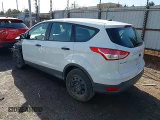 2013 Ford Escape S with VIN 1FMCU0F74DUD37545, listed as a IAAI auction lot 41692031 with 225,739 mi miles. Bid and sale history available at carsss.com. Image 3.