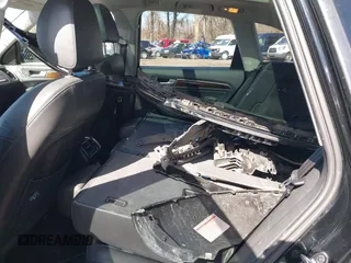 2015 Audi Q5 Premium Plus with VIN WA1LFAFP2FA092635, listed as a IAAI auction lot 41732845 with 104,585 mi miles. Bid and sale history available at carsss.com. Image 8.