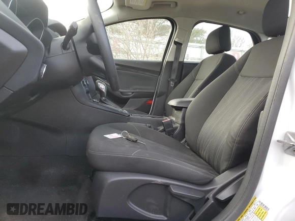 2016 Ford Focus SE with VIN 1FADP3F25GL383018, listed as a Copart auction lot 82177704 with 144,007 mi miles and Salvage Title. Bid and sale history available at carsss.com. Image 7.