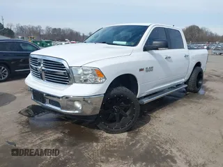 2018 Ram 1500 Lone Star Silver z VIN 1C6RR6LT0JS251829, wystawiony jako IAAI lot #41592139 z przebiegiem 49 017 mil mil oraz . Historia ofert i sprzedaży dostępna na DreamBid. Obrazek 18.