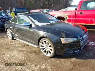 2014 Audi S5 Premium Plus with VIN WAUCGAFR0EA069239, listed as a IAAI auction lot 41152128 with 137,632 mi miles. Bid and sale history available at carsss.com. Image 1.