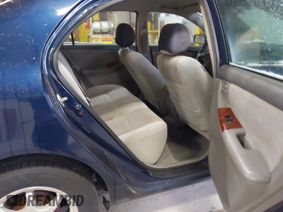 2007 Toyota Corolla CE with VIN 2T1BR30EX7C780083, listed as a IAAI auction lot 41855225 with 251,998 mi miles. Bid and sale history available at carsss.com. Image 8.