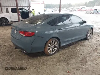 2015 Chrysler 200 S with VIN 1C3CCCBB6FN704739, listed as a IAAI auction lot 41931176 with 151,362 mi miles. Bid and sale history available at carsss.com. Image 4.