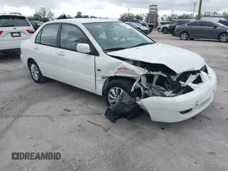 2005 Mitsubishi Lancer ES z VIN JA3AJ26E35U025117, wystawiony jako IAAI lot #41634961 z przebiegiem 206 822 mil mil oraz . Historia ofert i sprzedaży dostępna na DreamBid. Obrazek 1.