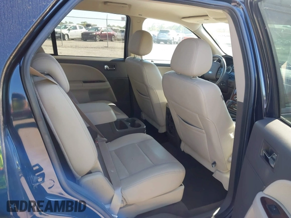 2008 Ford Taurus X Limited with VIN 1FMDK03W88GA43253, listed as a IAAI auction lot 41861548 with 100,464 mi miles and . Bid and sale history available at DreamBid. Image 8.