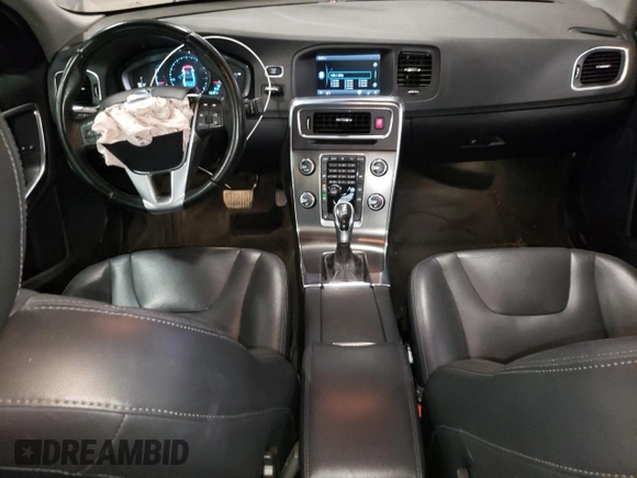 2015 Volvo S60 T5 Premier with VIN YV1612TBXF2300068, listed as a Copart auction lot 42502785 with 134,556 mi miles and Salvage Title. Bid and sale history available at carsss.com. Image 8.