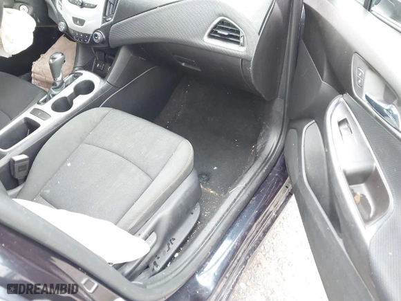 2016 Chevrolet Cruze LS with VIN 1G1BC5SM6G7312721, listed as a IAAI auction lot 41100391 with 63,935 mi miles. Bid and sale history available at carsss.com. Image 5.