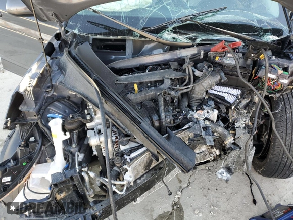 2024 Hyundai Venue Limited with VIN KMHRC8A38RU311652, listed as a Copart auction lot 46458545 with 14,272 mi miles and Salvage Title. Bid and sale history available at DreamBid. Image 11.