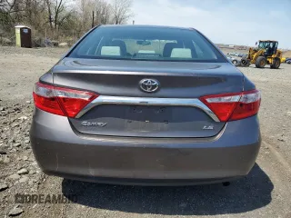 2015 Toyota Camry XLE with VIN 4T4BF1FKXFR493792, listed as a Copart auction lot 53697955 with 95,570 mi miles and Salvage Title. Bid and sale history available at carsss.com. Image 6.