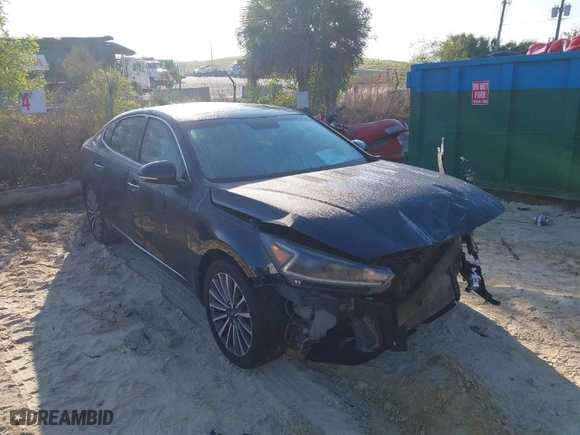 2017 Kia Cadenza Limited with VIN KNALC4J19H5077478, listed as a IAAI auction lot 41514106 with NaN miles. Bid and sale history available at carsss.com. Image 1.