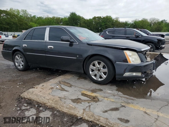 2007 Cadillac DTS V8 z VIN 1G6KD57Y27U179010, wystawiony jako Copart lot #54055605 z przebiegiem 137 326 mil mil oraz Szkoda całkowita • Salvage title. Historia ofert i sprzedaży dostępna na DreamBid. Obrazek 4.