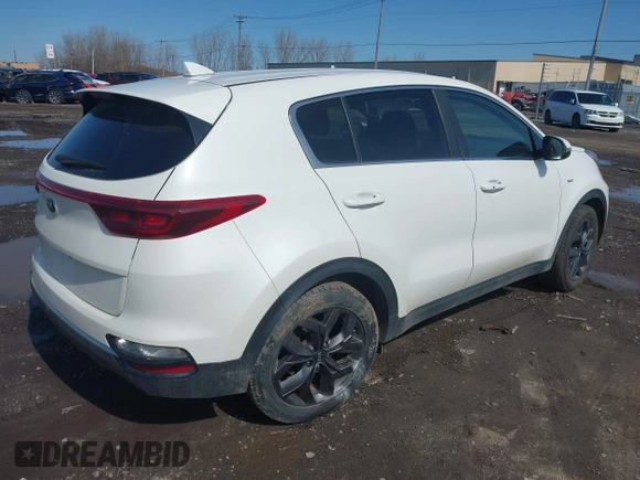 2022 Kia Sportage LX with VIN KNDPMCACXN7978467, listed as a IAAI auction lot 41945506 with 24,508 mi miles. Bid and sale history available at carsss.com. Image 4.