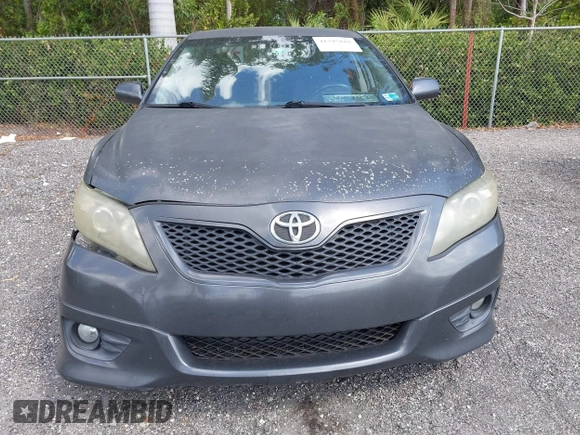 2011 Toyota Camry LE z VIN 4T1BF3EK8BU743564, wystawiony jako IAAI lot #41795818 z przebiegiem 168 877 mil mil oraz . Historia ofert i sprzedaży dostępna na DreamBid. Obrazek 13.