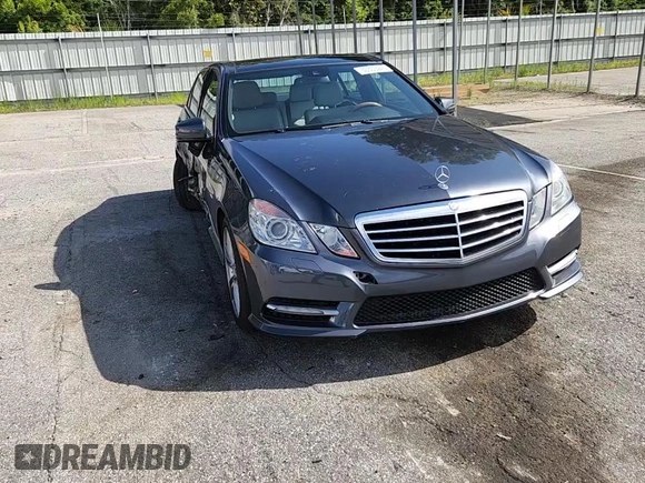 2012 Mercedes-Benz E 350 Luxury with VIN WDDHF5KB1CA520161, listed as a Copart auction lot 60303445 with 185,534 mi miles and Salvage title. Bid and sale history available at DreamBid. Image 13.