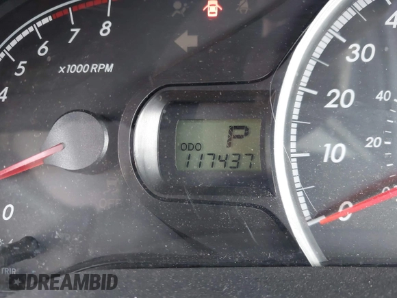 2011 Toyota Sienna with VIN 5TDZK3DCXBS157316, listed as a IAAI auction lot 41240896 with 117,437 mi miles. Bid and sale history available at carsss.com. Image 15.