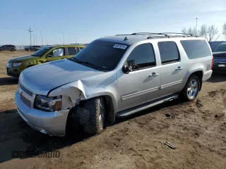 2013 Chevrolet Suburban LS with VIN 1GNSKHE7XDR139052, listed as a Copart auction lot 84878314 with 219,943 mi miles and Clean Title. Bid and sale history available at carsss.com. Image 1.