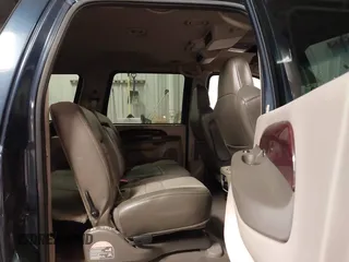2004 Ford Excursion Eddie Bauer с VIN 1FMSU45P54EC74728, выставлен на аукционе IAAI как лот 41269722 с пробегом 372 635 миль миль и . История ставок и продаж доступна на DreamBid. Изображение 8.