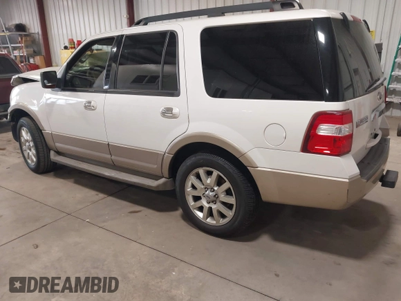 2011 Ford Expedition XLT with VIN 1FMJU1H58BEF02156, listed as a IAAI auction lot 42039020 with 165,042 mi miles and . Bid and sale history available at DreamBid. Image 3.