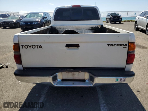 2002 Toyota Tacoma with VIN 5TEVL52NX2Z017779, listed as a Copart auction lot 43947225 with 272,365 mi miles and Salvage title. Bid and sale history available at DreamBid. Image 6.