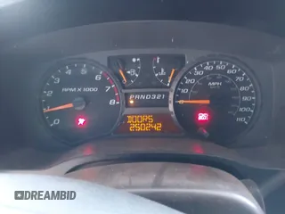 2004 GMC Canyon SLE Z71 z VIN 1GTDS196448128015, wystawiony jako IAAI lot #42306311 z przebiegiem 250 242 mil mil oraz . Historia ofert i sprzedaży dostępna na DreamBid. Obrazek 7.