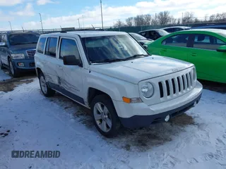 2016 Jeep Patriot High Altitude with VIN 1C4NJPFA8GD784622, listed as a IAAI auction lot 41216673 with 158,152 mi miles and . Bid and sale history available at carsss.com. Image 1.