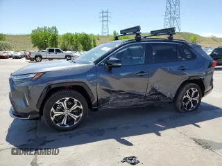 2024 Toyota RAV4 XSE z VIN JTMFB3FV7RD185694, wystawiony jako Copart lot #57692835 z przebiegiem 11 900 mil mil oraz Szkoda całkowita • Salvage title. Historia ofert i sprzedaży dostępna na DreamBid. Obrazek 1.