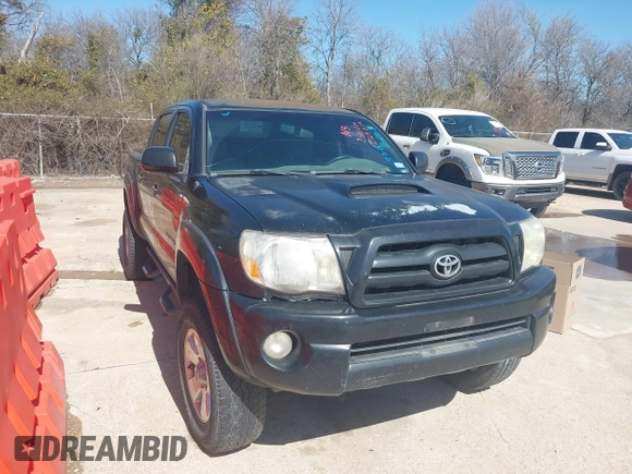2008 Toyota Tacoma PreRunner with VIN 5TEJU62NX8Z478796, listed as a IAAI auction lot 41563582 with 322,746 mi miles. Bid and sale history available at carsss.com. Image 1.