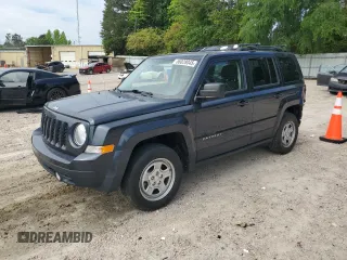 2016 Jeep Patriot Sport z VIN 1C4NJRBB6GD520440, wystawiony jako Copart lot #56028045 z przebiegiem 104 058 mil mil oraz Szkoda całkowita • Salvage title. Historia ofert i sprzedaży dostępna na DreamBid. Obrazek 1.