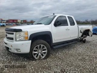 2010 Chevrolet Silverado 1500 LT with VIN 1GCSKSE35AZ190683, listed as a Copart auction lot 54016075 with 166,686 mi miles and Salvage Title. Bid and sale history available at DreamBid. Image 1.