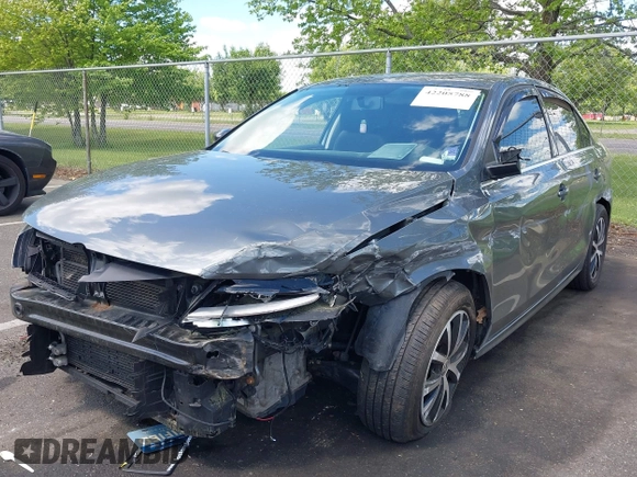2017 Volkswagen Jetta SE with VIN 3VWDB7AJ6HM336253, listed as a IAAI auction lot 42205788 with 132,767 mi miles and . Bid and sale history available at DreamBid. Image 6.