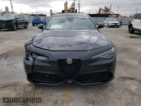 2022 Alfa Romeo Giulia Ti with VIN ZARFAMBN8N7666048, listed as a Copart auction lot 44265963 with 3,134 mi miles. Bid and sale history available at carsss.com. Image 5.