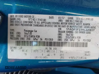 2017 Ford Focus SE с VIN 1FADP3F23HL220837, выставлен на аукционе IAAI как лот 42219616 с пробегом 165 869 миль миль и . История ставок и продаж доступна на DreamBid. Изображение 9.