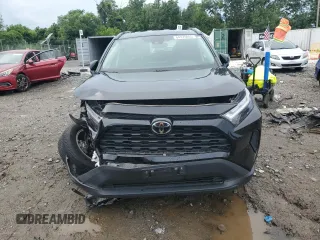 2022 Toyota RAV4 XLE with VIN 2T3P1RFV8NC312140, listed as a Copart auction lot 64375005 with 22,129 mi miles and Salvage title. Bid and sale history available at DreamBid. Image 5.