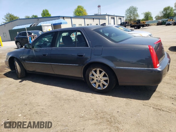 2011 Cadillac DTS Premium Collection z VIN 1G6KH5E64BU116540, wystawiony jako Copart lot #55257305 z przebiegiem 108 360 mil mil oraz Szkoda całkowita • Salvage title. Historia ofert i sprzedaży dostępna na DreamBid. Obrazek 2.
