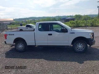 2016 Ford F-150 XLT with VIN 1FTFX1EF3GFD51260, listed as a IAAI auction lot 42434849 with 83,598 mi miles and . Bid and sale history available at DreamBid. Image 13.