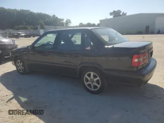 1999 Volvo S70 z VIN YV1LS55A1X1602877, wystawiony jako Copart lot #74921134 z przebiegiem 299 173 mil mil oraz Szkody całkowita. Historia ofert i sprzedaży dostępna na DreamBid. Obrazek 2.