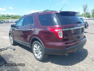 2011 Ford Explorer XLT z VIN 1FMHK8D81BGA63206, wystawiony jako IAAI lot #42318986 z przebiegiem 178 912 mil mil oraz . Historia ofert i sprzedaży dostępna na DreamBid. Obrazek 3.