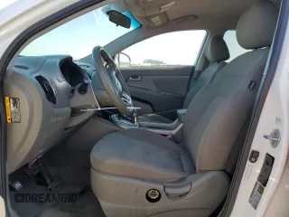 2011 Kia Sportage LX with VIN KNDPBCA21B7043430, listed as a Copart auction lot 62147965 with 201,807 mi miles and Clean title. Bid and sale history available at DreamBid. Image 7.