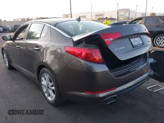 2011 Kia Optima EX with VIN KNAGN4A68B5086204, listed as a IAAI auction lot 41976276 with 177,439 mi miles and . Bid and sale history available at carsss.com. Image 3.