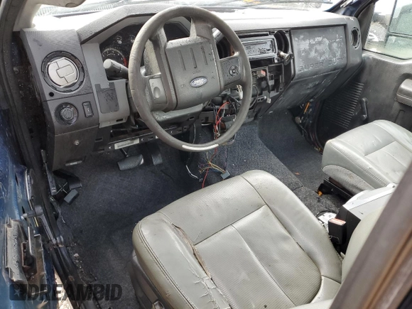 2012 Ford F-350 XL z VIN 1FTBF3A67CEB65465, wystawiony jako Copart lot #50905865 z przebiegiem Nie podano mil oraz Czysty tytuł • Clean title. Historia ofert i sprzedaży dostępna na DreamBid. Obrazek 8.