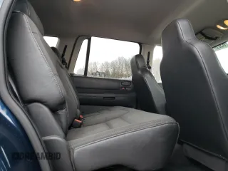 2002 Dodge Durango Sport with VIN 1B4HS38N62F206466, listed as a Copart auction lot 83207134 with 154,145 mi miles and Salvage Title. Bid and sale history available at carsss.com. Image 11.