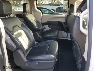 2023 Chrysler Pacifica Hybrid Touring L with VIN 2C4RC1L72PR592594, listed as a Copart auction lot 43285825 with 30,309 mi miles and Salvage Title. Bid and sale history available at carsss.com. Image 11.