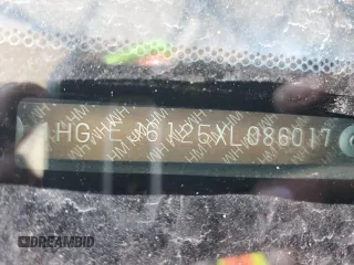 1999 Honda Civic DX with VIN 1HGEJ6125XL086017, listed as a Copart auction lot 58728564 with 262,100 mi miles and Salvage Title. Bid and sale history available at carsss.com. Image 14.