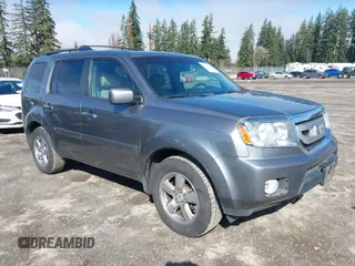 2009 Honda Pilot EX-L with VIN 5FNYF48529B035811, listed as a IAAI auction lot 41883686 with 173,830 mi miles. Bid and sale history available at carsss.com. Image 1.