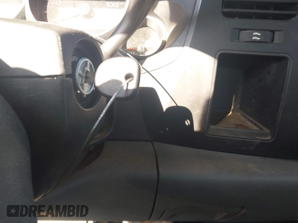 2008 Chevrolet Silverado 1500 Work Truck with VIN 2GCEC13C481212733, listed as a IAAI auction lot 42091157 with 329,088 mi miles and . Bid and sale history available at DreamBid. Image 11.