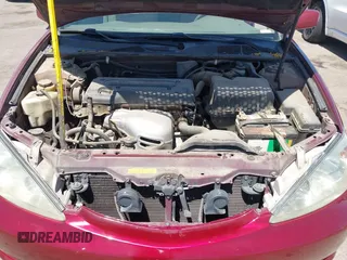 2002 Toyota Camry LE z VIN 4T1BE32K52U082454, wystawiony jako IAAI lot #42276881 z przebiegiem 225 814 mil mil oraz . Historia ofert i sprzedaży dostępna na DreamBid. Obrazek 10.